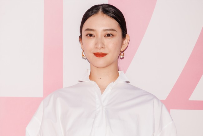 【本件紹介時のみ使用可】「ミスディオール展覧会　ある女性の物語」　20240612