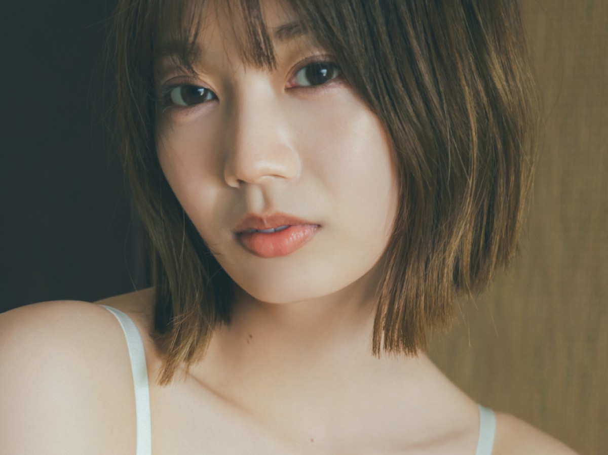 日向坂46 高本彩花 1st写真集『僕の記憶の中で』封入ポストカード第6弾ビジュアル
