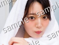 乃木坂46・阪口珠美1st写真集『青いバラ』封入特典ポストカード第5弾ビジュアル