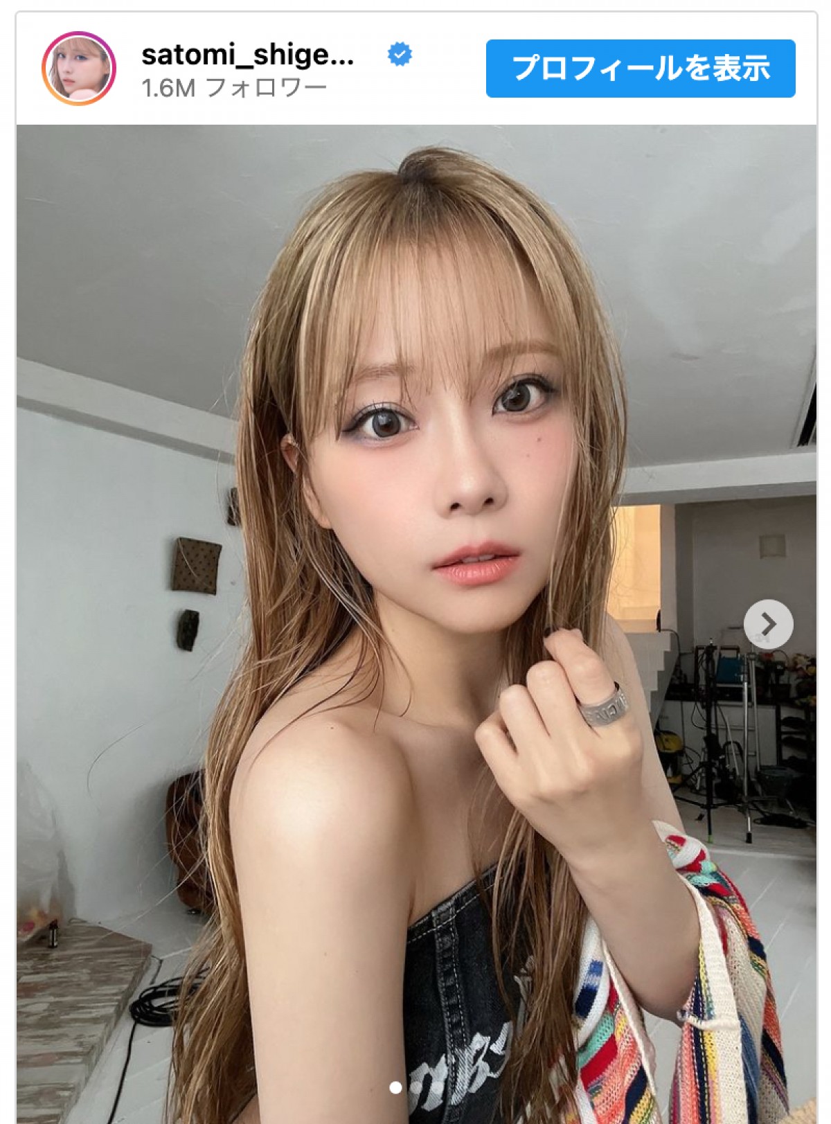重盛さと美、金髪に変身で印象ガラリ ※「重盛さと美」インスタグラム