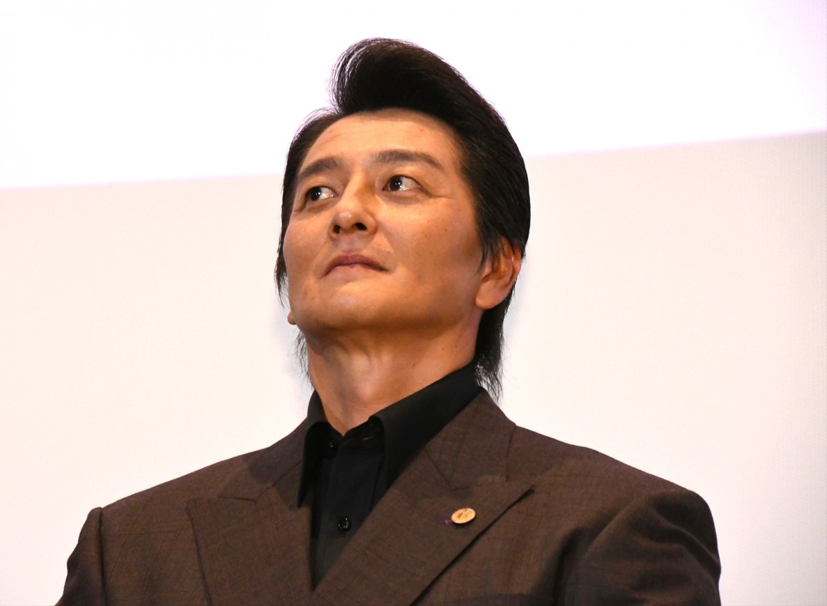 伊藤健太郎、うまい棒をあぶって食べることを共演者から暴露される！「香ばしくておいしいんです」