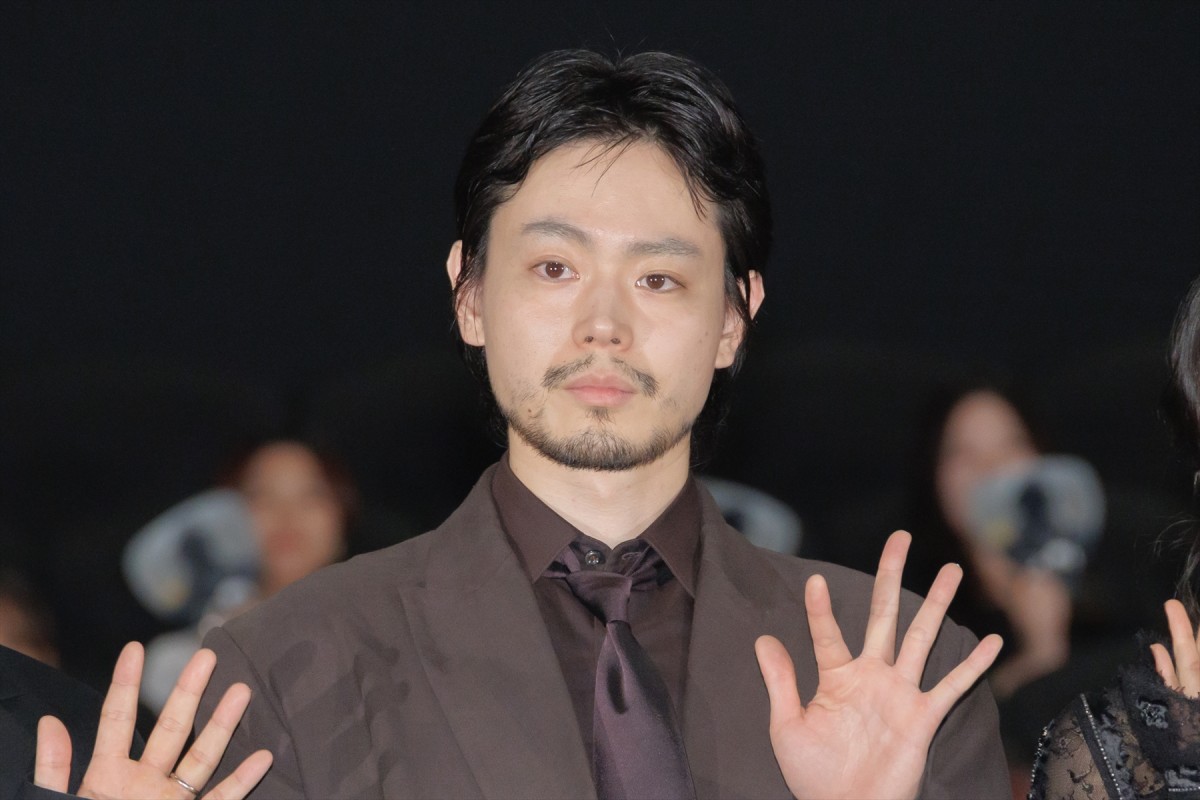 菅田将暉「ピーラーで剥いていたら親指をバッて」　撮影前日の緊張を実感