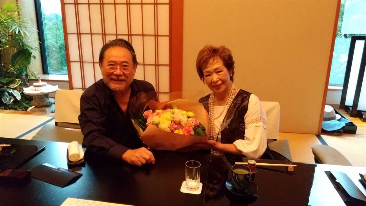80歳で恋を謳歌！　前田吟＆歌手の箱崎幸子が夫婦登場　今週の『新婚さん』