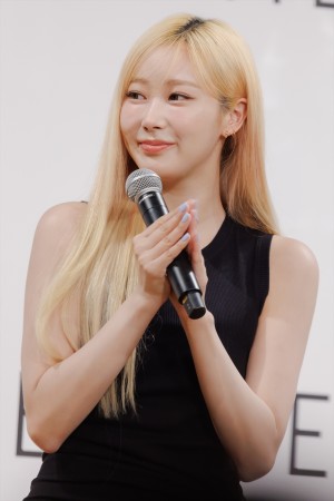 aespa・GISELLE、「EITHER＆ 日本初上陸記念・ブランドミューズ就任発表会」に登場