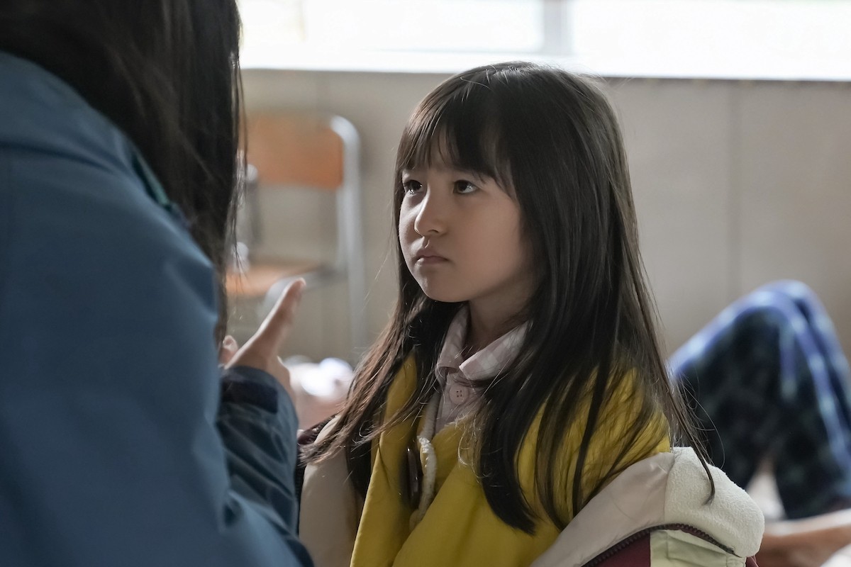 明日の『おむすび』被災した6歳の結、倒壊した自宅を目の当たりにする