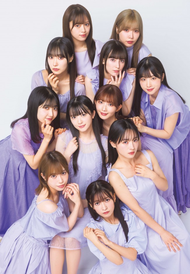 写真）声優ユニットLiella! 華やかワンピにハロウィン衣装 一冊