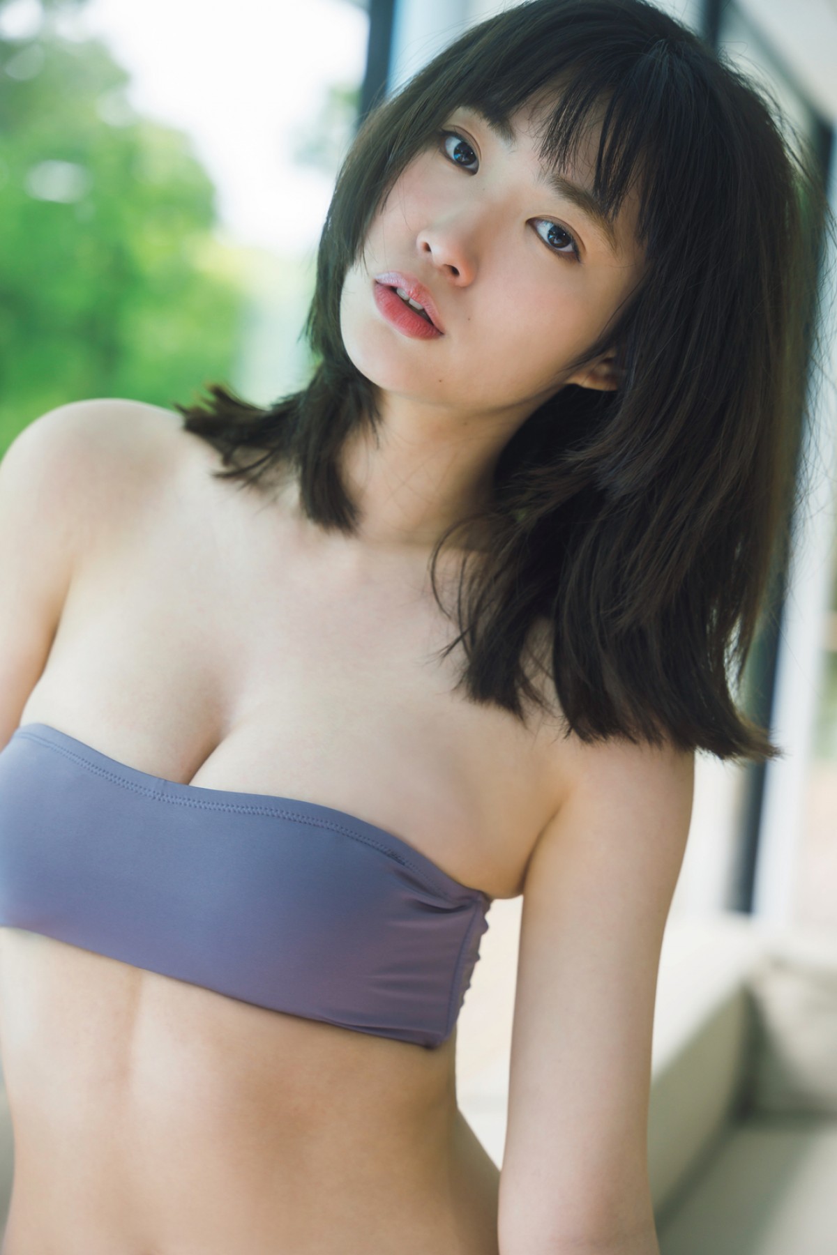 CMで話題の注目美少女18歳、グラビア降臨！　朝ドラ出演女優にBREAKING DOWN美女も