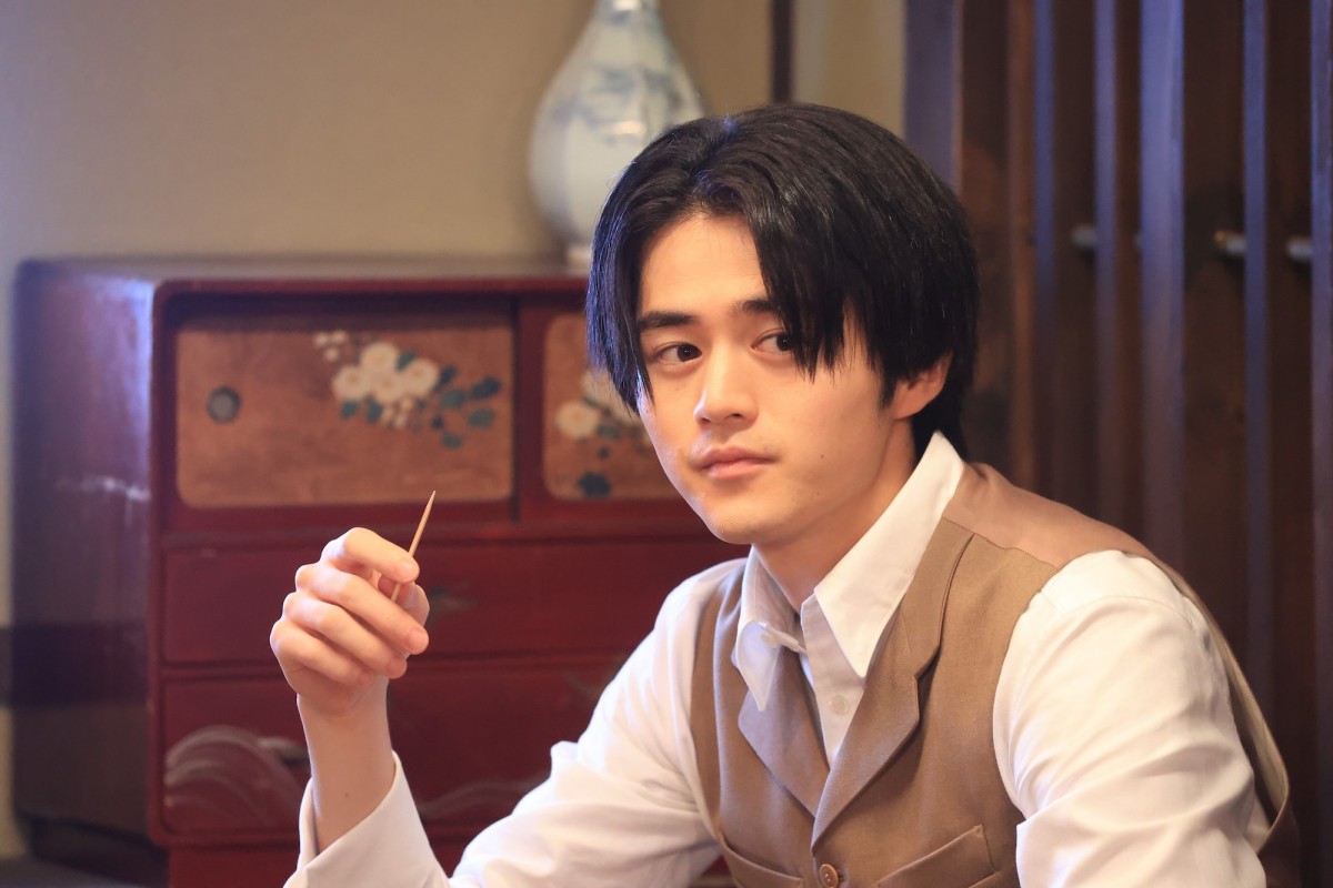 『嘘解きレトリック』“左右馬”鈴鹿央士、“鹿乃子”松本穂香の能力を“悪用”　視聴者ツッコミ「卑怯だぞ！笑」