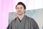 2025年度後期連続テレビ小説『ばけばけ』でヒロインの夫を演じるトミー・バストウ