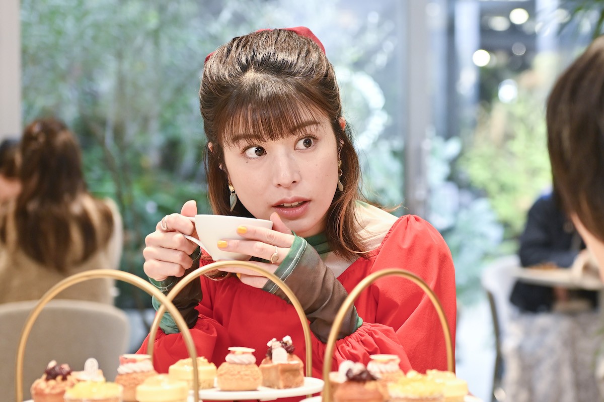 『無能の鷹』“鷹野”菜々緒、上司と一緒にまさかの場所へ　ネット爆笑「朝ドラ始まったかと思ったww」