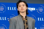 山崎賢人、『ELLE CINEMA AWARDS 2024』授賞式に登場