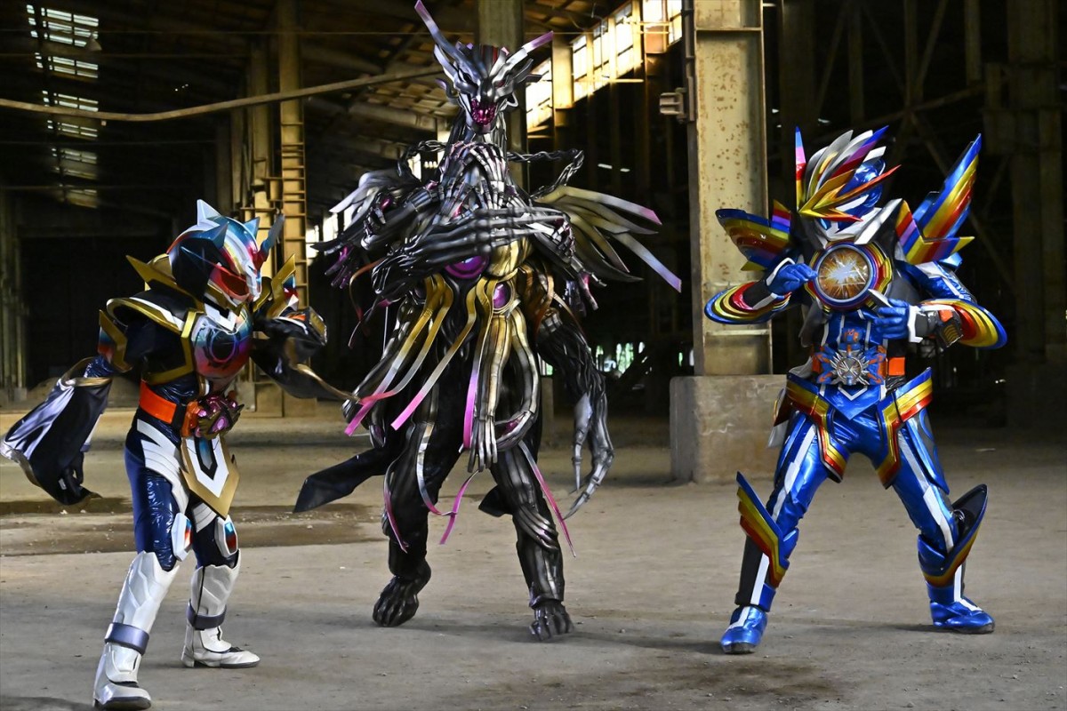 卒業式がタイムループ？　Vシネ『仮面ライダーガッチャード GRADUATIONS』本予告解禁