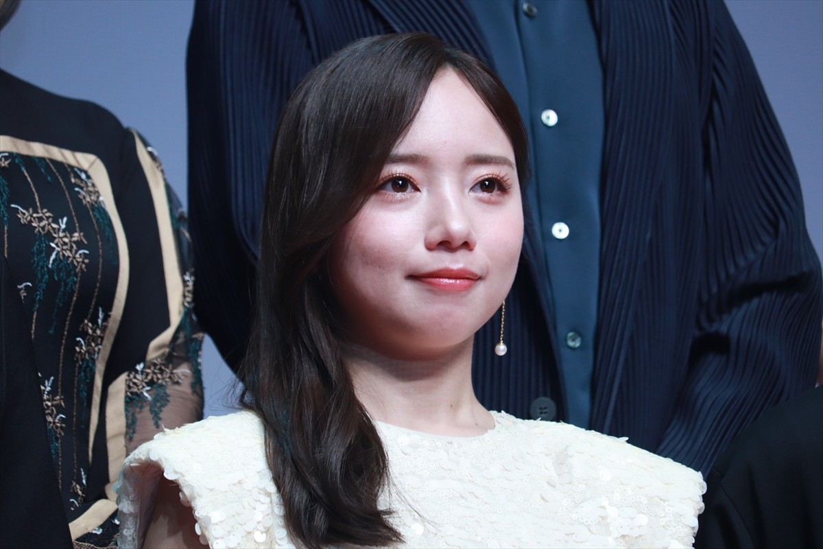 三吉彩花＆齊藤京子＆MEGUMI　華やかなルックで縦型映画祭授賞式に登場＜TikTok TOHO Film Festival＞