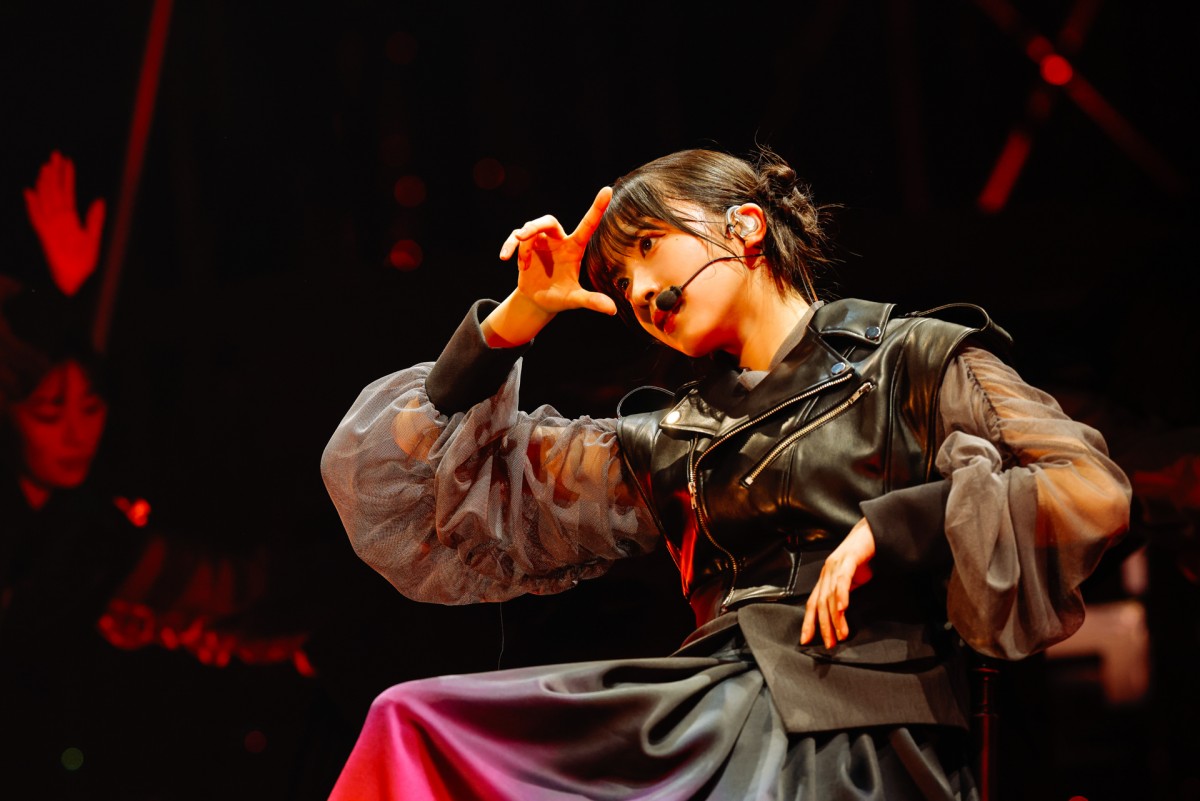 櫻坂46・齋藤冬優花が卒業セレモニー　サプライズで全メンバー登場「BAN」「手を繋いで帰ろうか」を披露