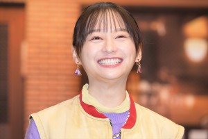 影山優佳、ドラマ25『ハコビヤ』記者会見に登場