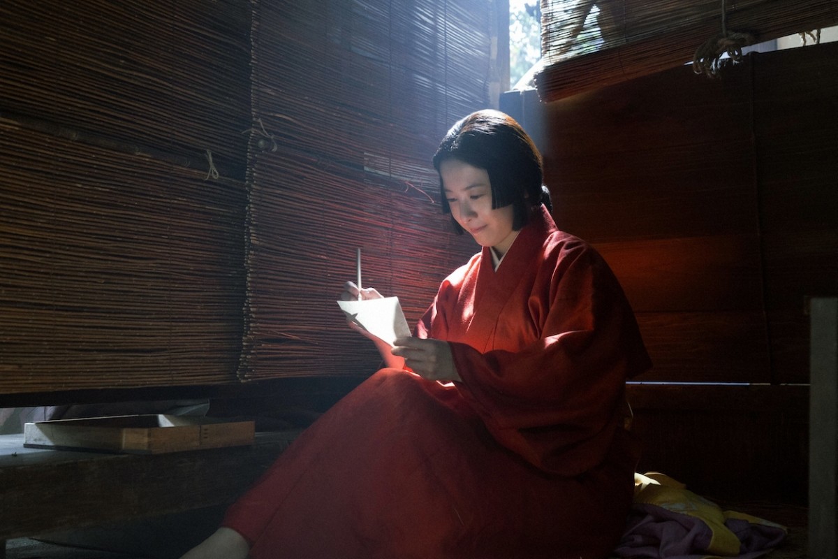 『光る君へ』第2回　成人した“まひろ”吉高由里子、父とは不仲ながらも仕事に生きがいを感じる