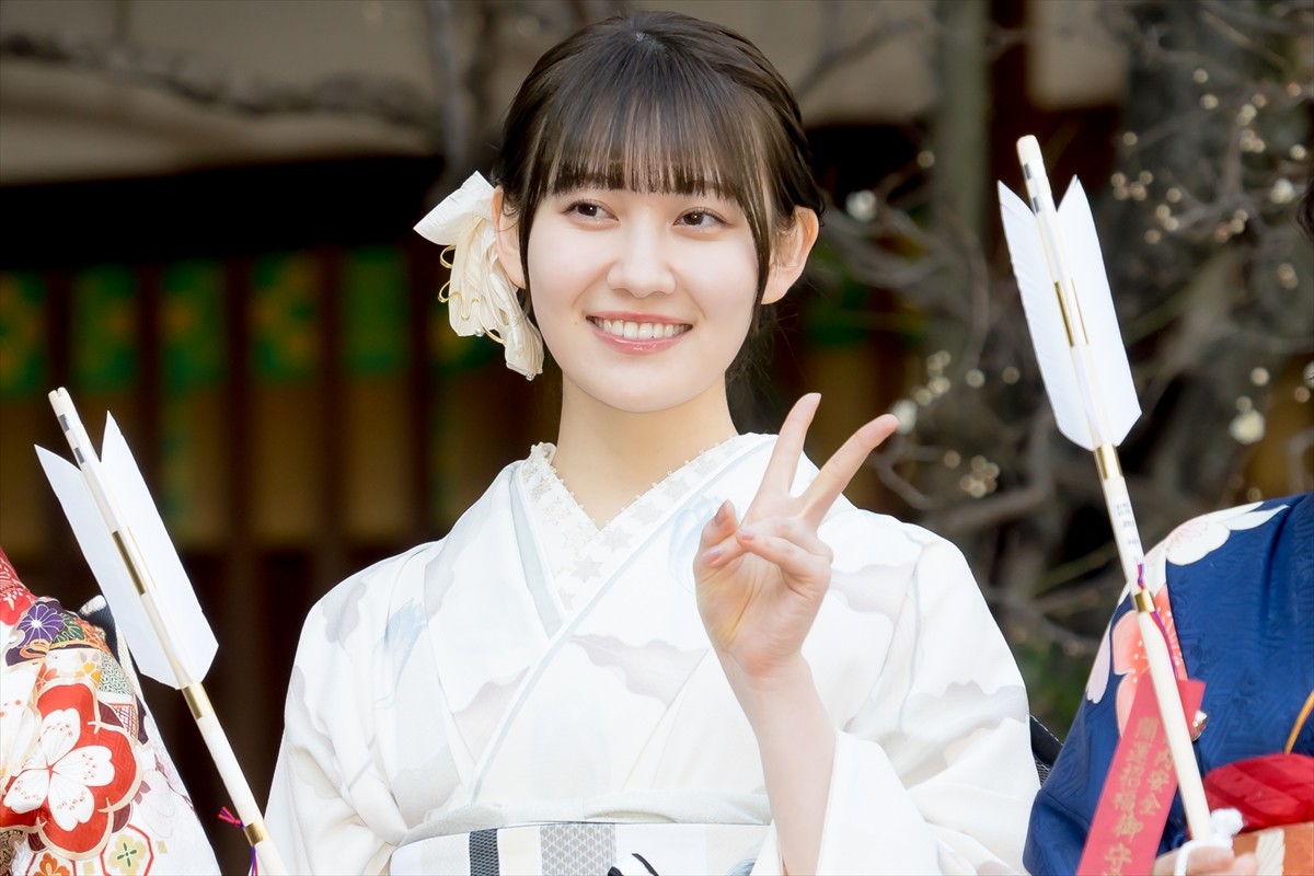 乃木坂46新成人、振り袖姿を披露　岩本蓮加「まだまだ上を目指していけたら」と意気込み
