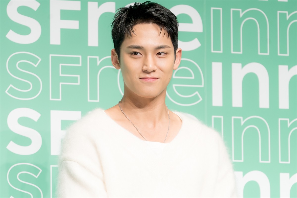 SEVENTEEN・MINGYU、スキンケアの秘けつを明かす「朝は水のみで洗顔」