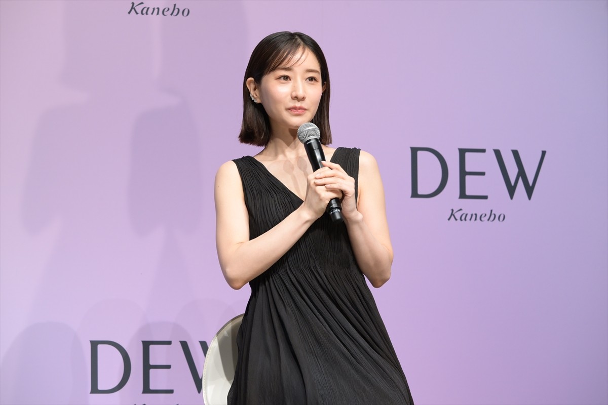 田中みな実、美肌の秘訣は「とにかく保湿」　プライベートへの質問にはおどけた笑顔