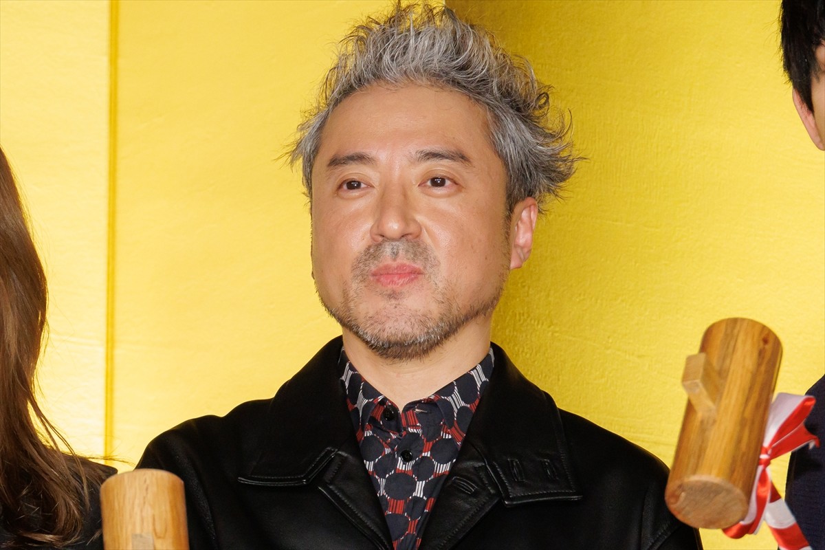 ムロツヨシ、共演シーンに照れる永山瑛太をフォロー「歴史が長いもんで」
