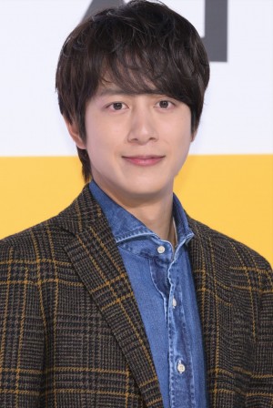 溝端淳平、ドラマ『恋する警護24時』制作発表記者会見に登場