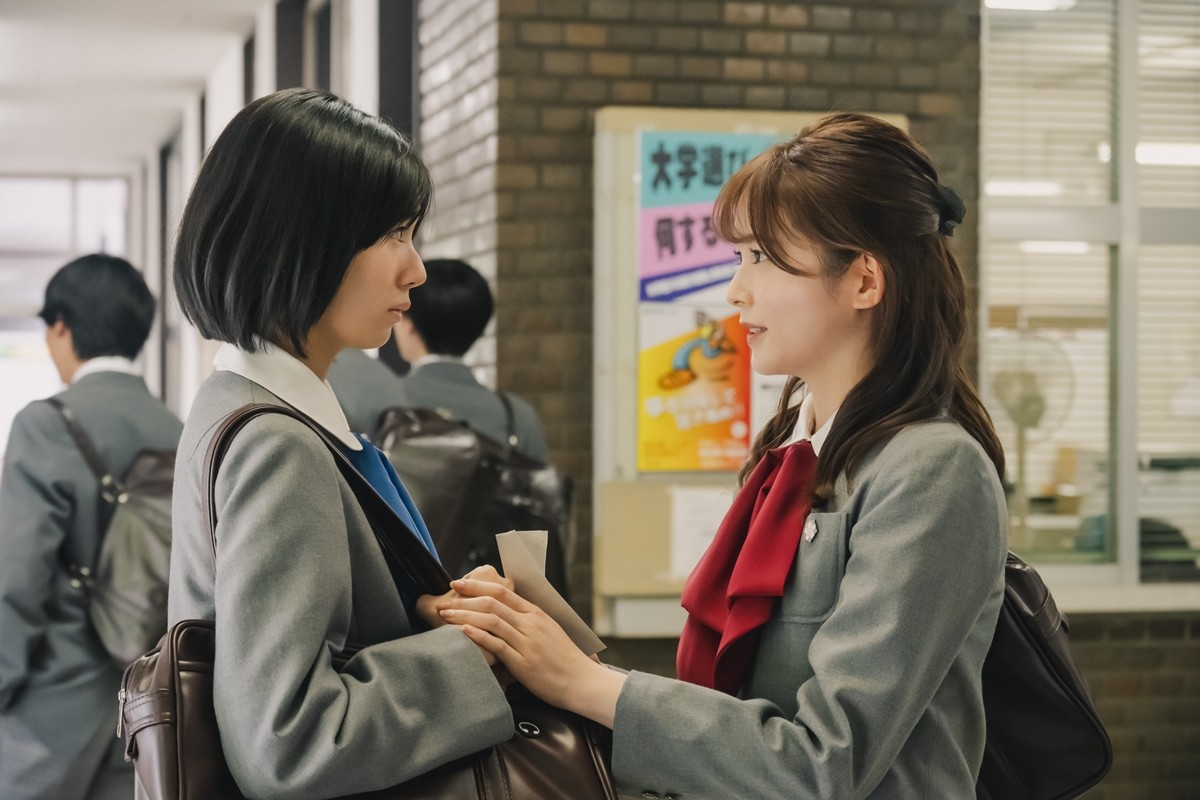 櫻坂46・藤吉夏鈴、映画初主演でスクープを狙う新聞部の新米記者に『新米記者トロッ子　私がやらねば誰がやる！』8.9公開 