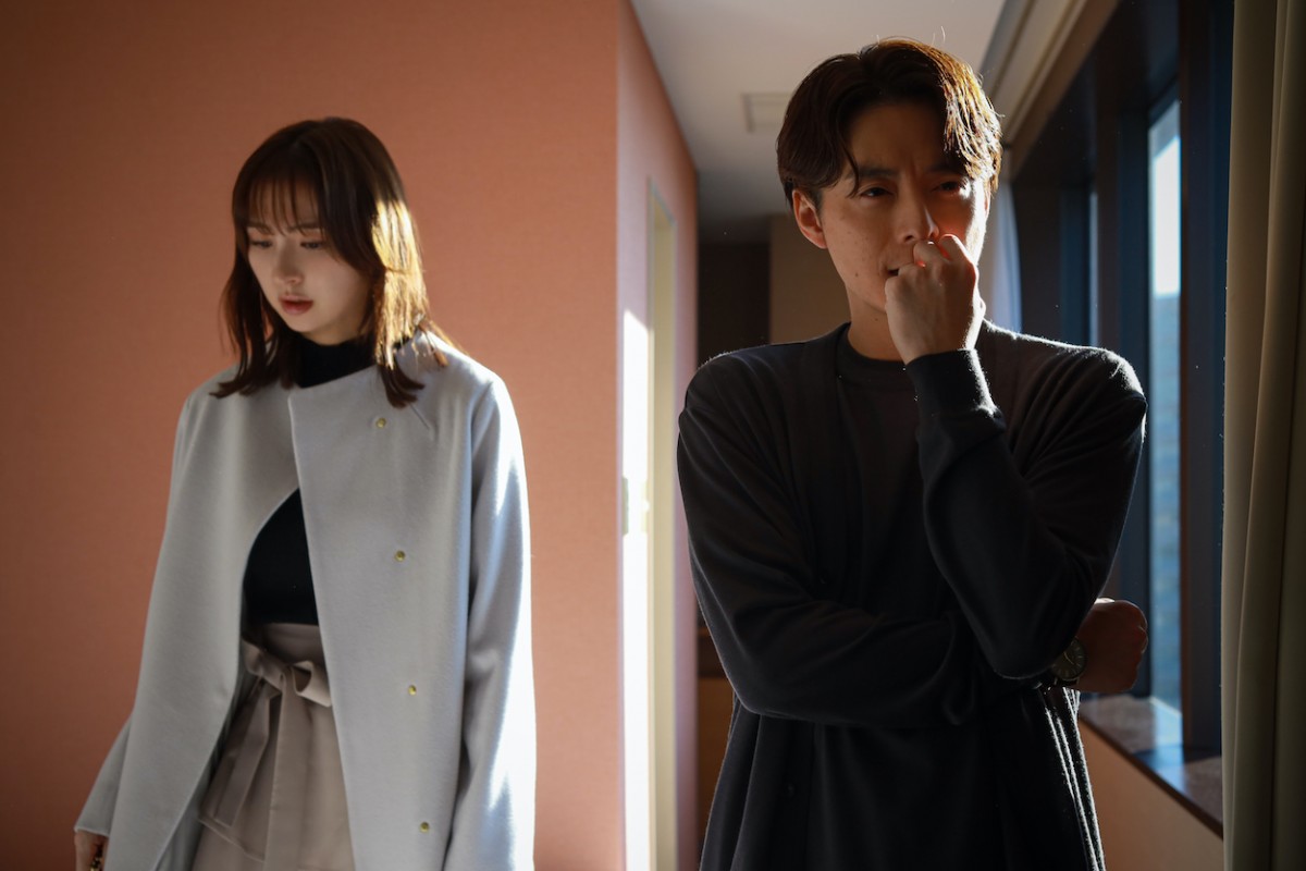 『離婚しない男』第7話　“渉”伊藤淳史、“ナオミ”藤原紀香から相談があるとホテルに誘われる