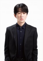 ドラマ『約束 ～16年目の真実～』に出演する横山裕