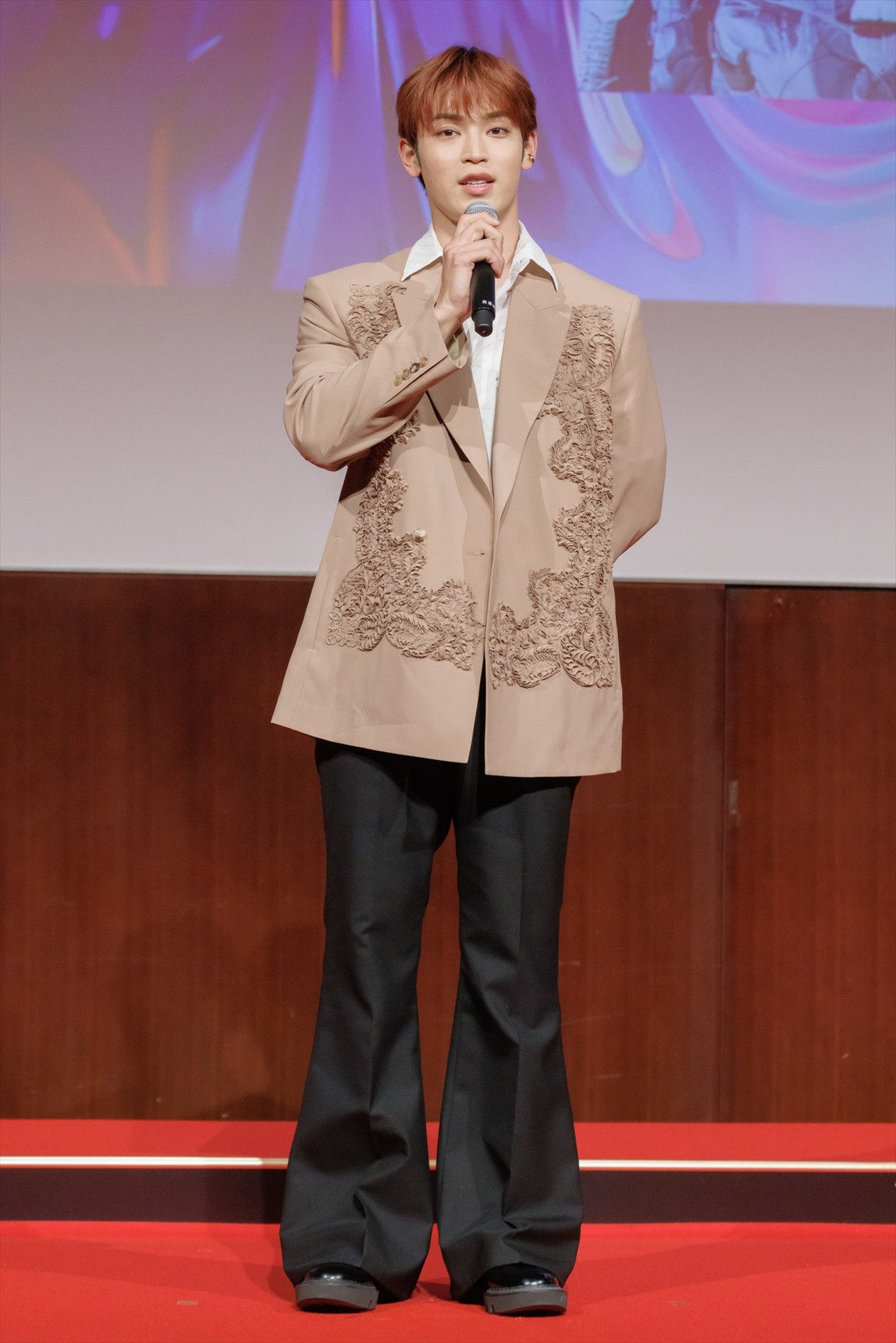JO1・與那城奨「夢を持ってJO1になった」　デビュー前振り返る