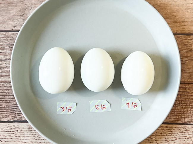 農林水産省が紹介“ゆで卵を少量の水で作る方法”に挑戦！　黄身の固さが調整しやすい超簡単レシピに驚き