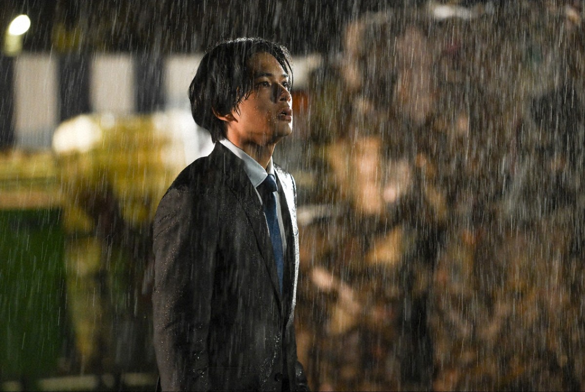 『アンチヒーロー』第2話　“明墨”長谷川博己、殺人事件の新証拠に対抗　過去の裁判記録から仮説を立てる
