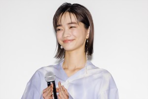 見上愛、『Re:リベンジ-欲望の果てに-』完成披露試写会・舞台挨拶に登場