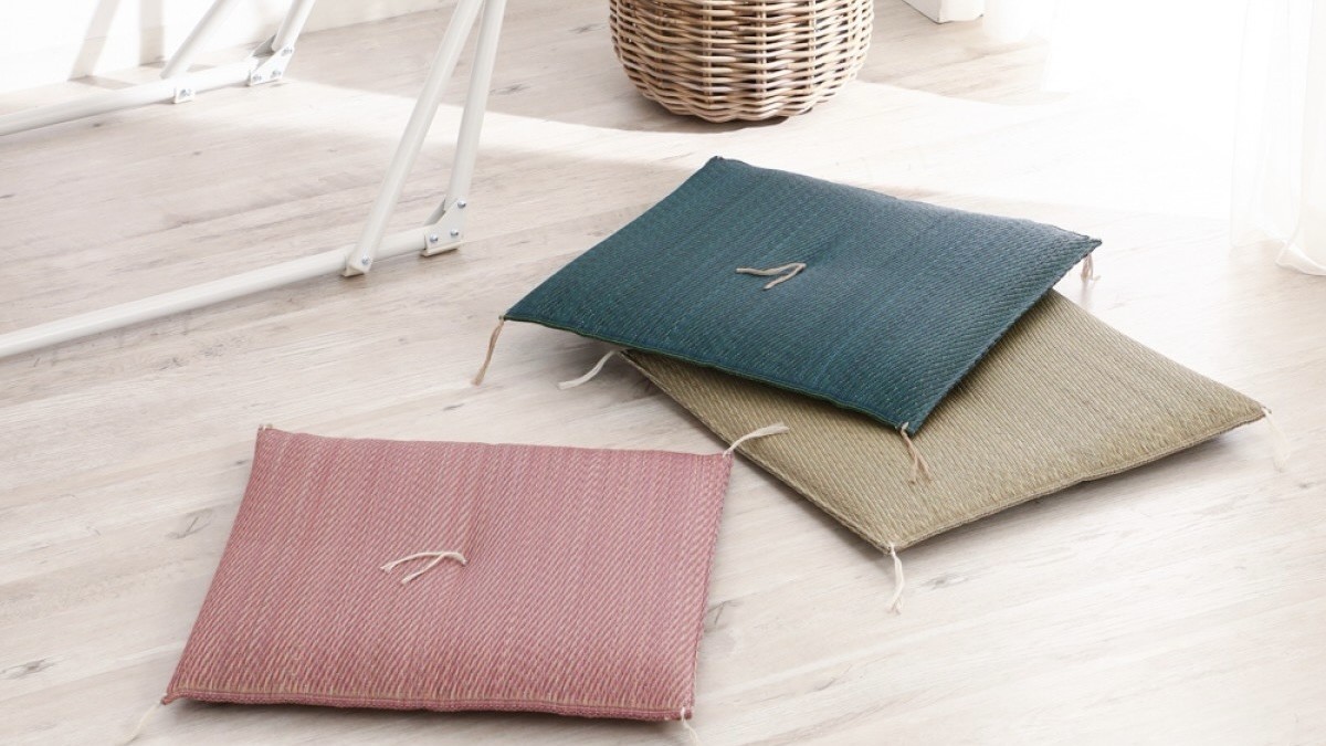 Francfranc」初の“い草アイテム”登場！ 夏を快適に過ごせるゴザラグ
