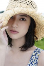 玉田志織2nd写真集『as is』より未掲載カット