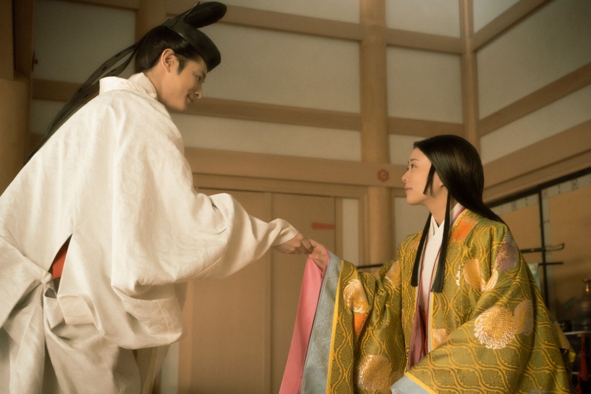 『光る君へ』“まひろ”吉高由里子に“内裏の洗礼”　ネット騒然「陰湿」「こわっ！！」