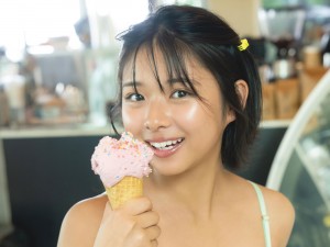 【写真】“ショートカット美少女”桑島海空、1st写真集より第4弾先行カット