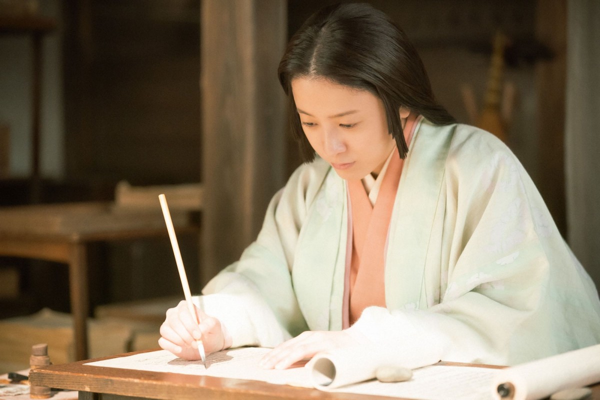 『光る君へ』“まひろ”吉高由里子に“内裏の洗礼”　ネット騒然「陰湿」「こわっ！！」