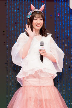 福嶋晴菜、劇場版『ウマ娘 プリティーダービー 新時代の扉』完成披露プレミアに登場