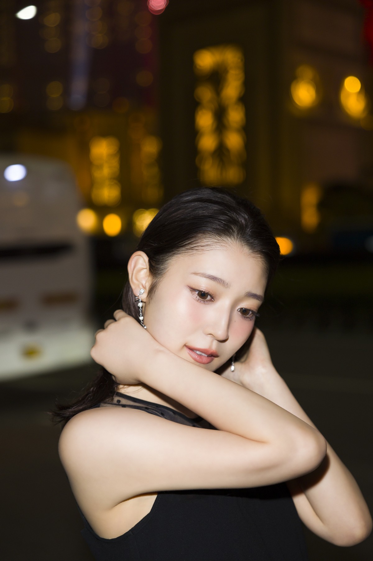 【フォト特集】乃木坂46・阪口珠美、ファースト写真集『青いバラ』公開カットまとめ
