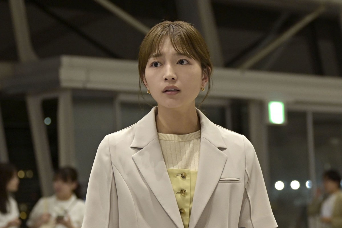『9ボーダー』“コウタロウ”松下洸平の正体判明　“シゴデキ”なスーツ姿に反響「爆イケ」