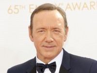 ケヴィン・スペイシーが涙で告白　裁判費用で自宅差し押さえ