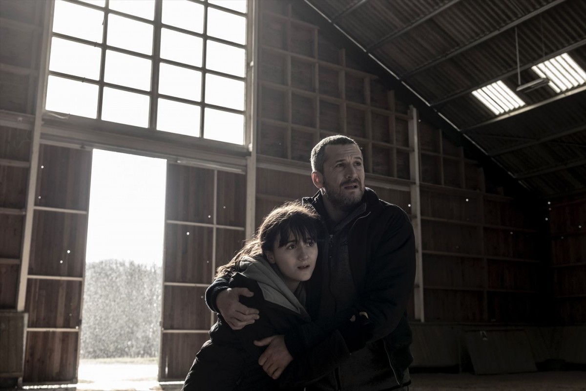 この夏、死の酸性雨が降り注ぐ！　映画『ACIDE／アシッド』予告編＆ビジュアル解禁