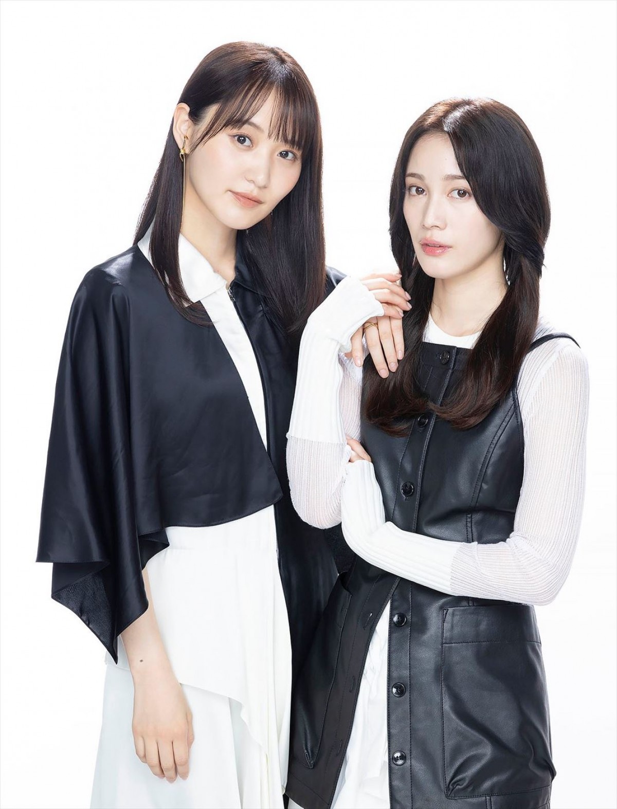 ドラマ『チェイサーゲームW2』(仮)ダブル主演(左から)菅井友香、中村ゆりか