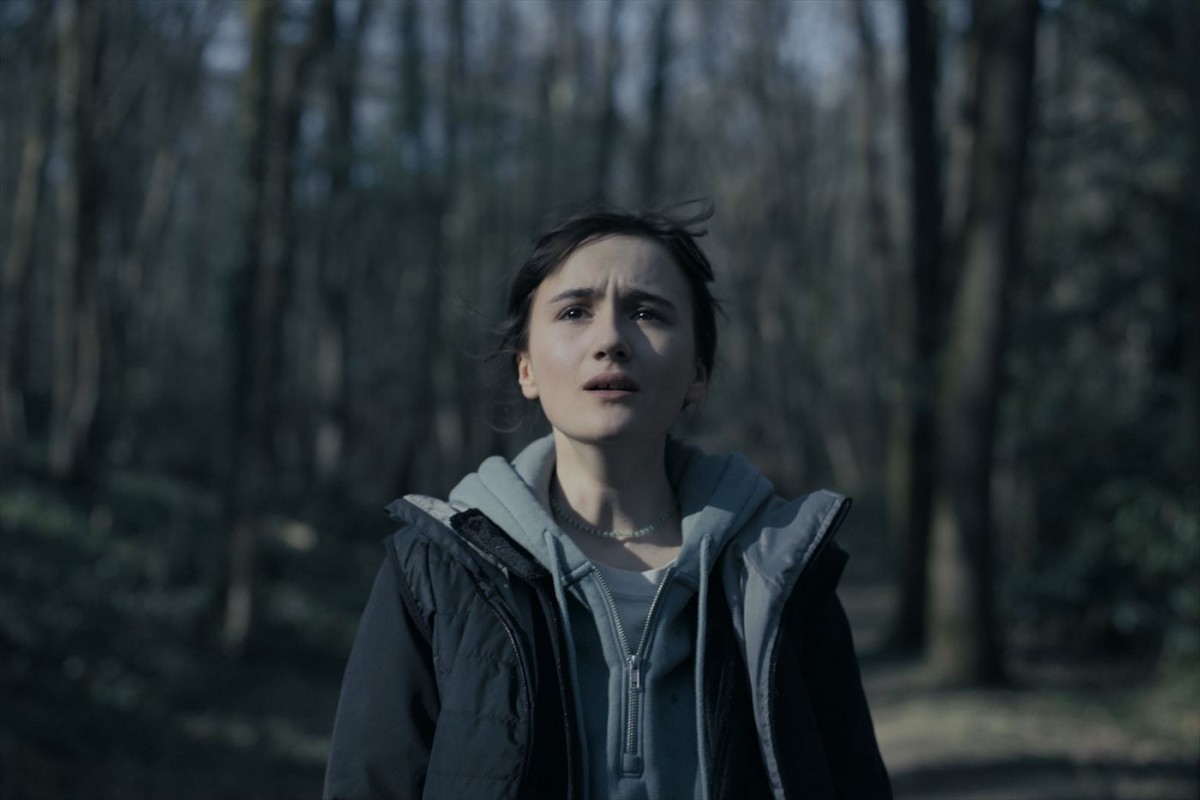 この夏、死の酸性雨が降り注ぐ！　映画『ACIDE／アシッド』予告編＆ビジュアル解禁