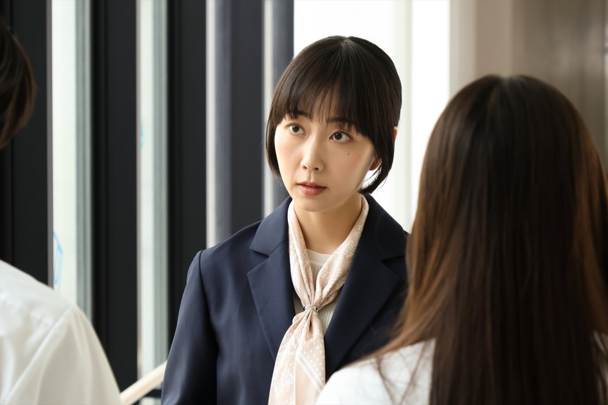 山田涼介主演『ビリオン×スクール』、今夜スタート！　“ビリオネア”加賀美、身分を隠して教壇に降臨