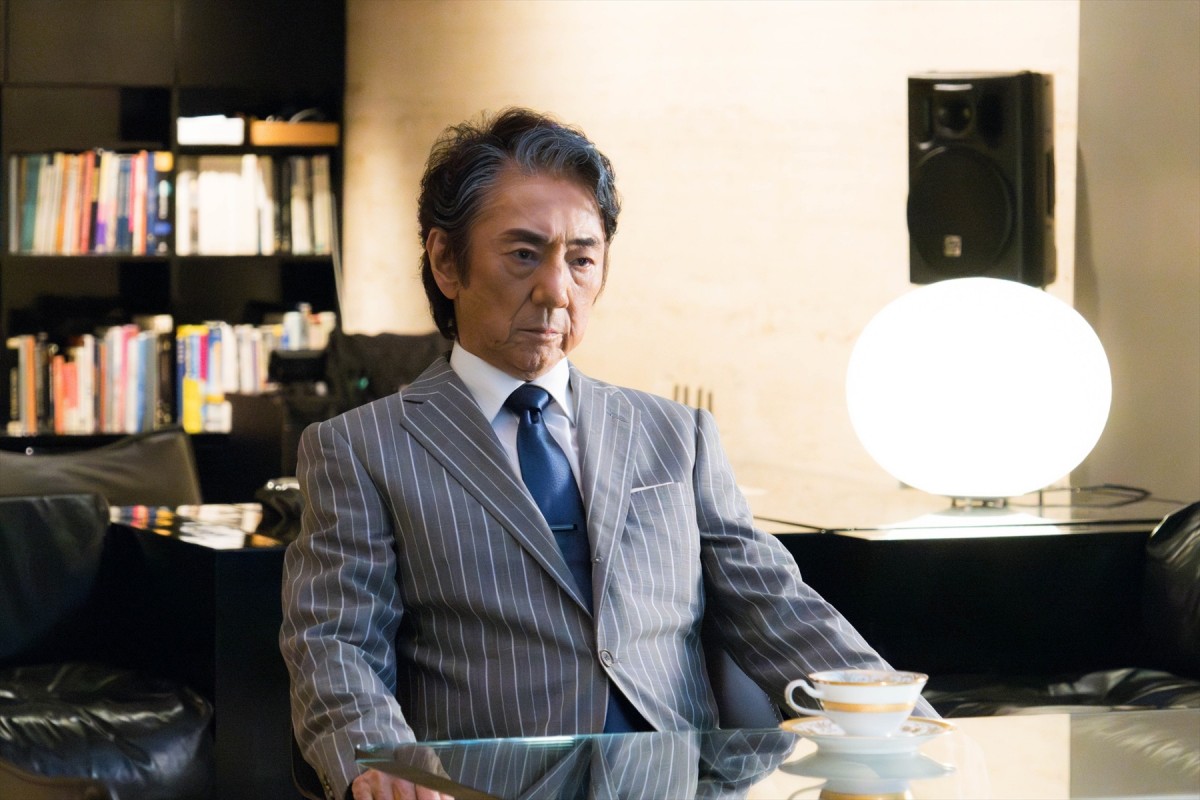 『ビリオン×スクール』初回　“加賀美”山田涼介＆“芹沢”木南晴夏コンビに反響「愉快すぎる」「ナイスコンビ」