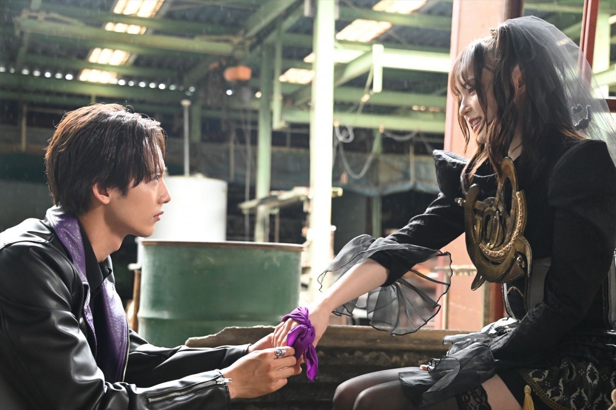 『仮面ライダーガッチャード』第49話「メタルウォリアー！白銀のヴァルバラド」、仲間たちの想いで白銀の炎が輝く