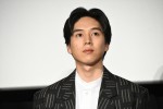 坂東龍汰、映画『シサム』完成披露舞台挨拶に登場