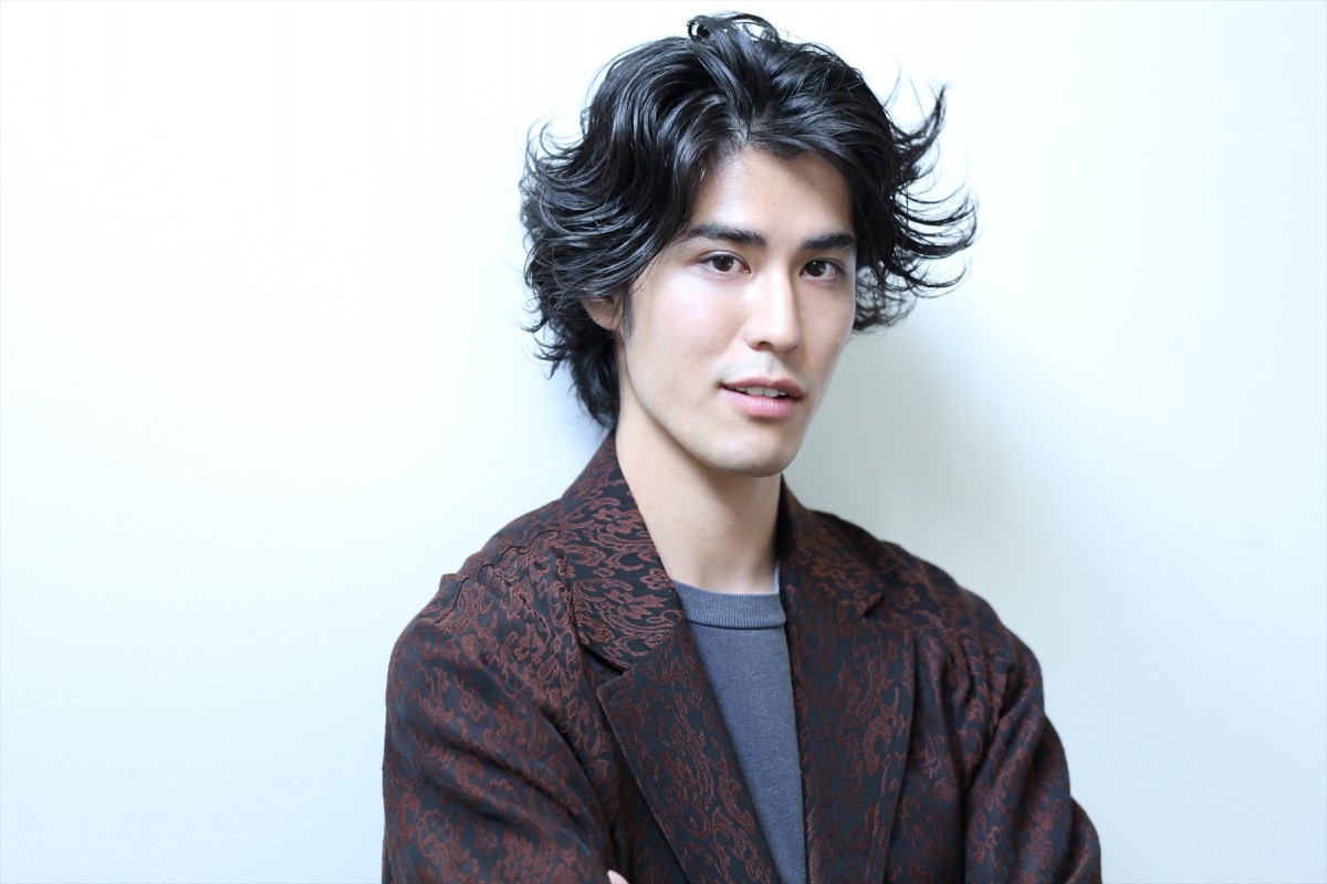 寛一郎、俳優デビューから7年で感じる変化「排他的だったのが、間口が広くなってきた」