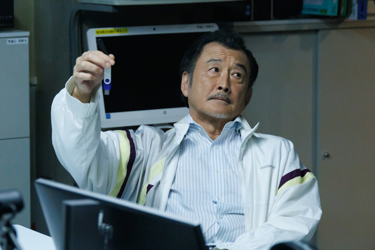 『GO HOME』第9話　“堀口”戸次重幸は別人!?　過去に隠された悲しい真実に“桜”小芝風花が迫る